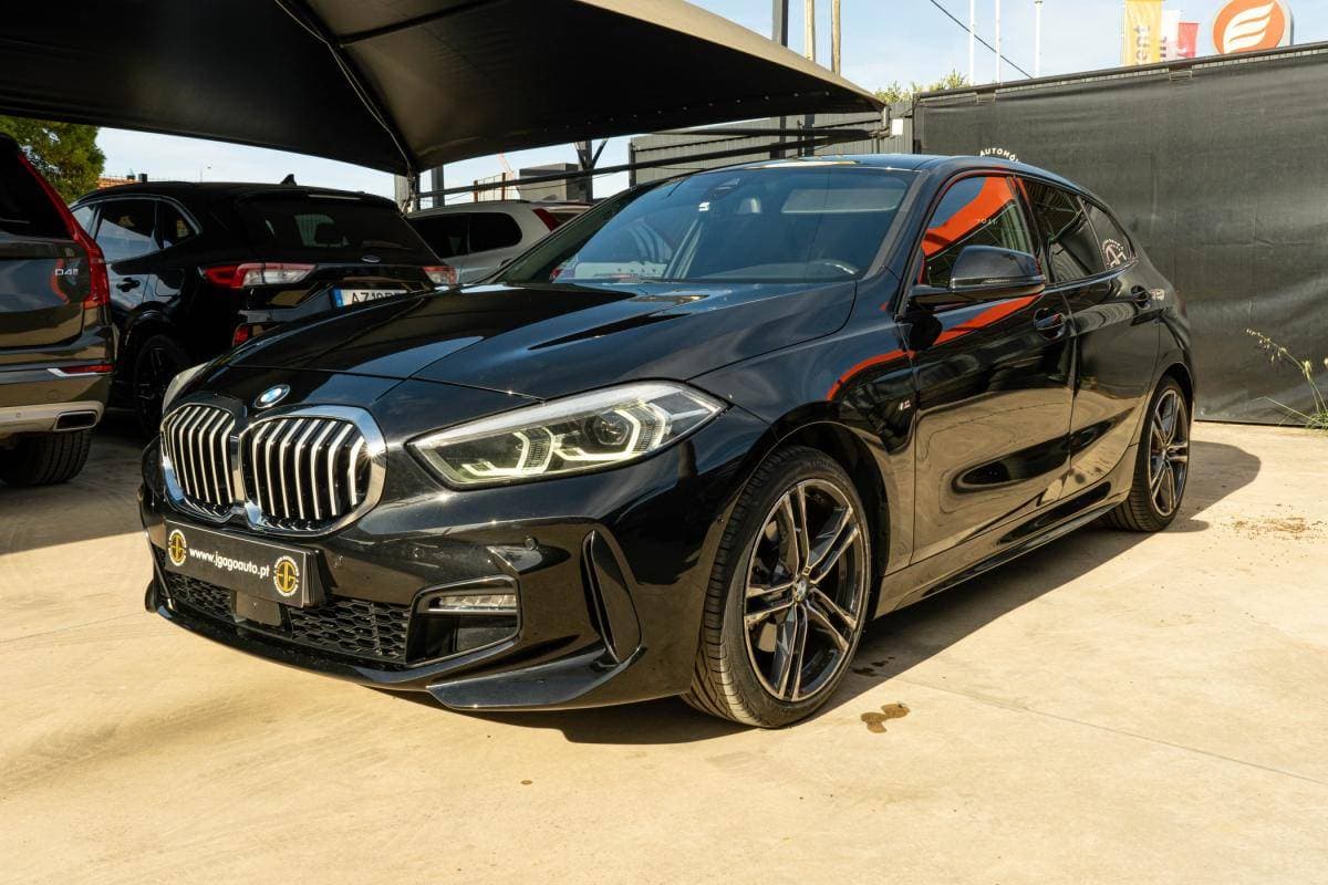 BMW Série 1 116 d Pack Desportivo M Auto