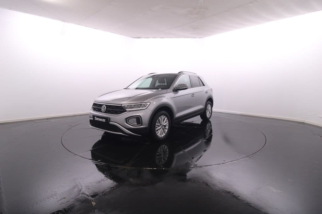 Volkswagen T-Roc 1.0 TSI Style 110cv / Vidros Escurecidos / LED / JLL