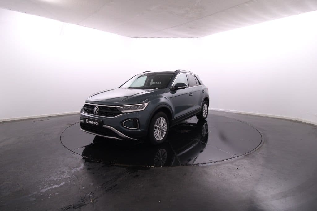 Volkswagen T-Roc 1.0 TSI Life 110cv / Vidros Escurecidos