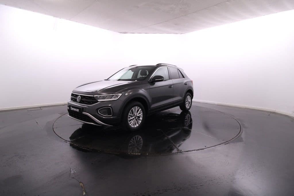 Volkswagen T-Roc 1.0 TSI Style 110cv / Vidros Escurecidos / LED / JLL