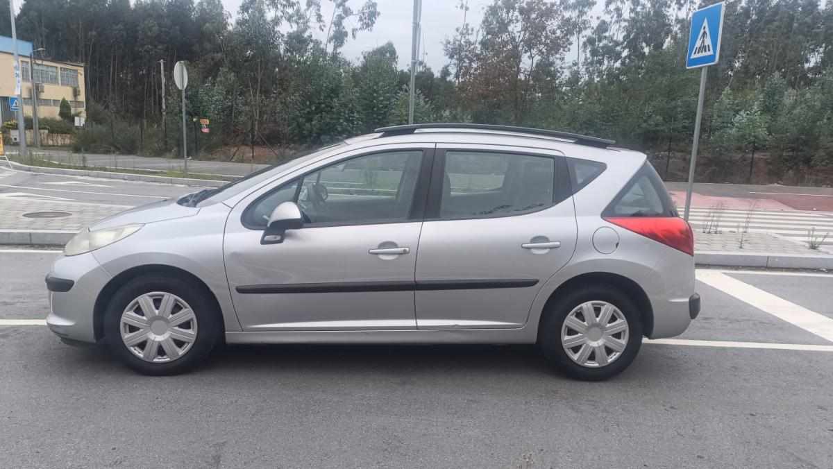 Peugeot 207 1.4 VTi, 95cv