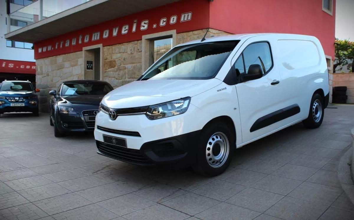 Toyota Proace 100KW GX 2L