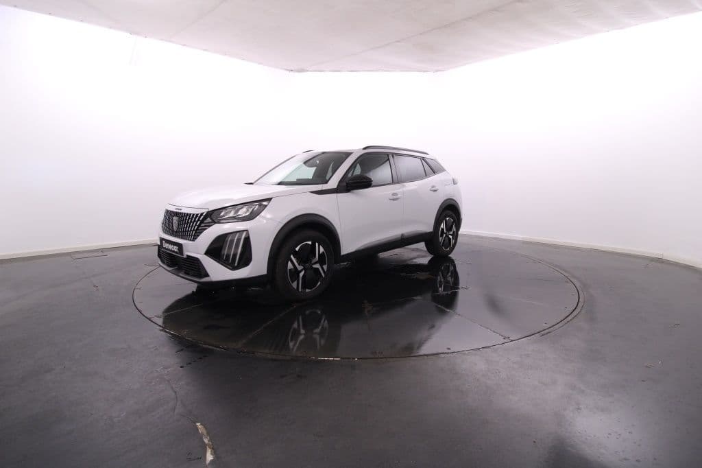 Peugeot 2008 1.2 PureTech 130cv EAT8