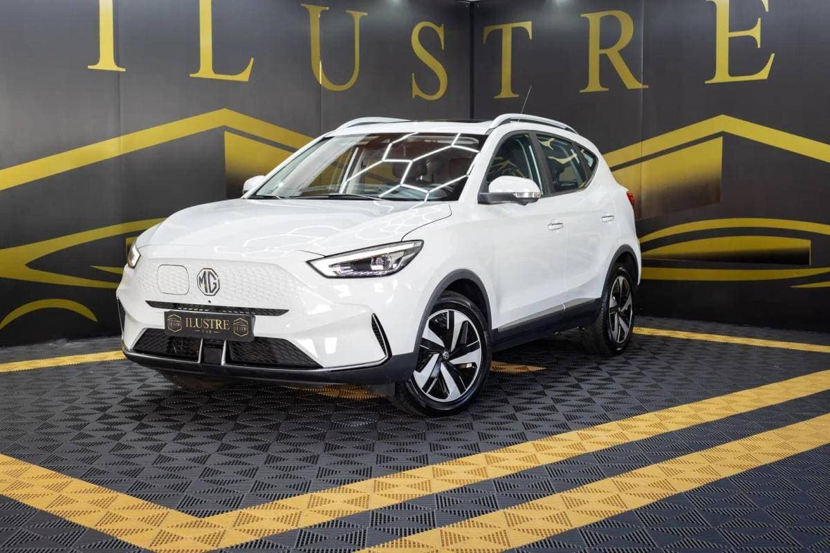 MG ZS EV 72.6 kWh Luxury