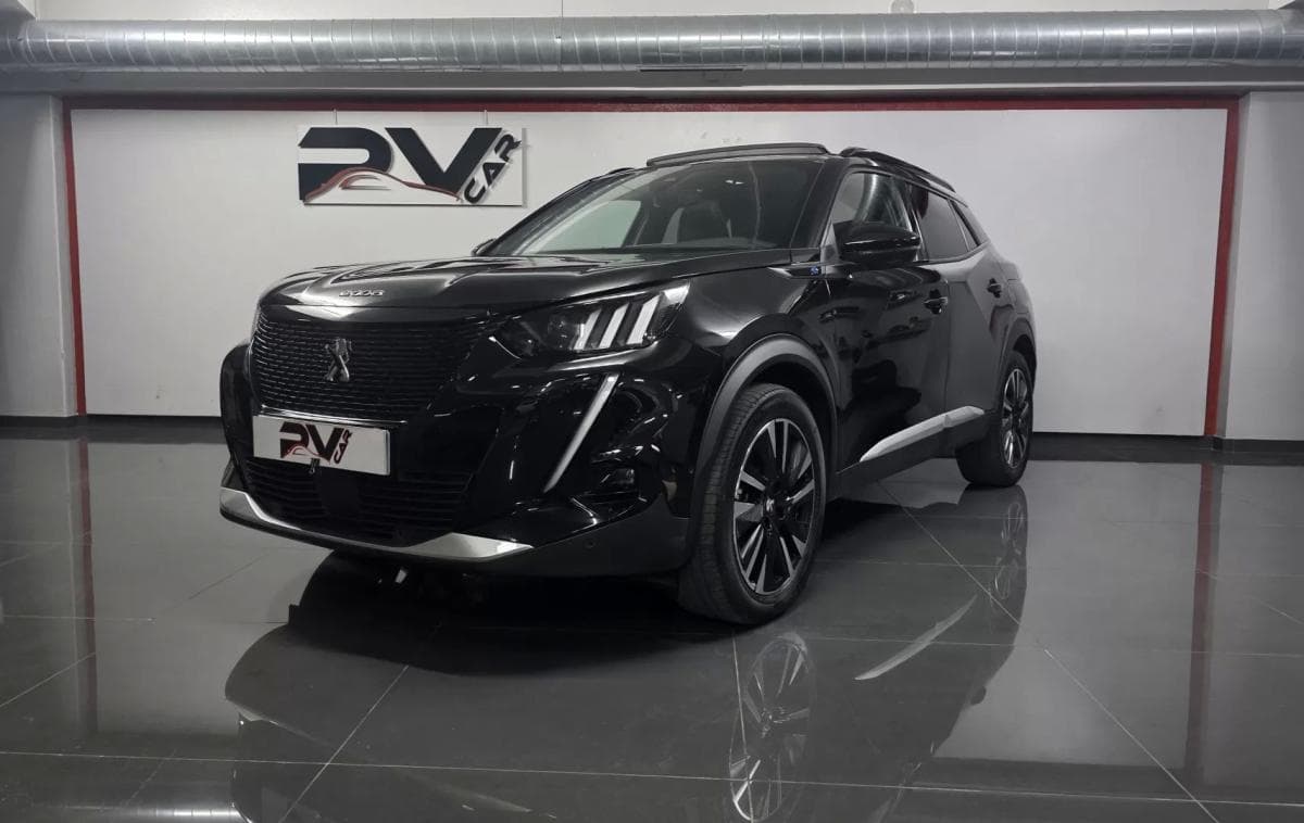 Peugeot e-2008 50 kWh GT Pack