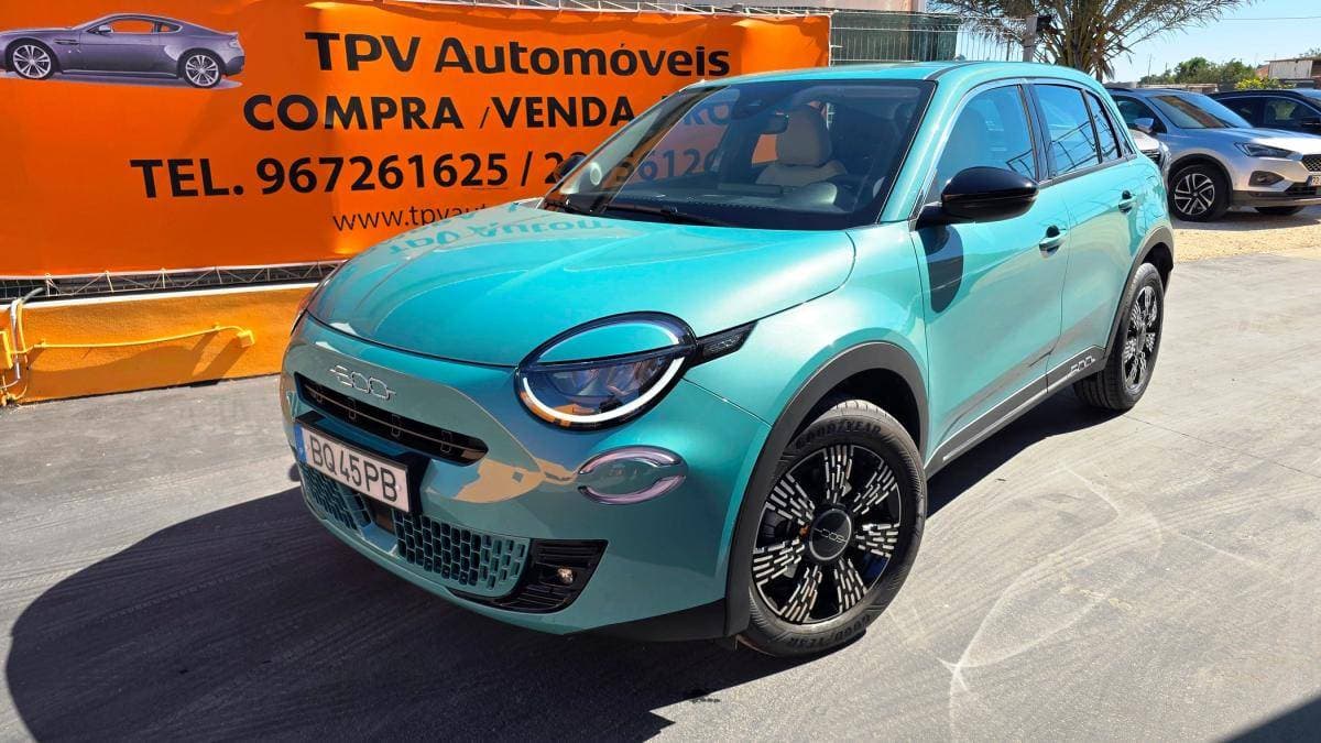 Fiat 600 1.2 Hybrid La Prima