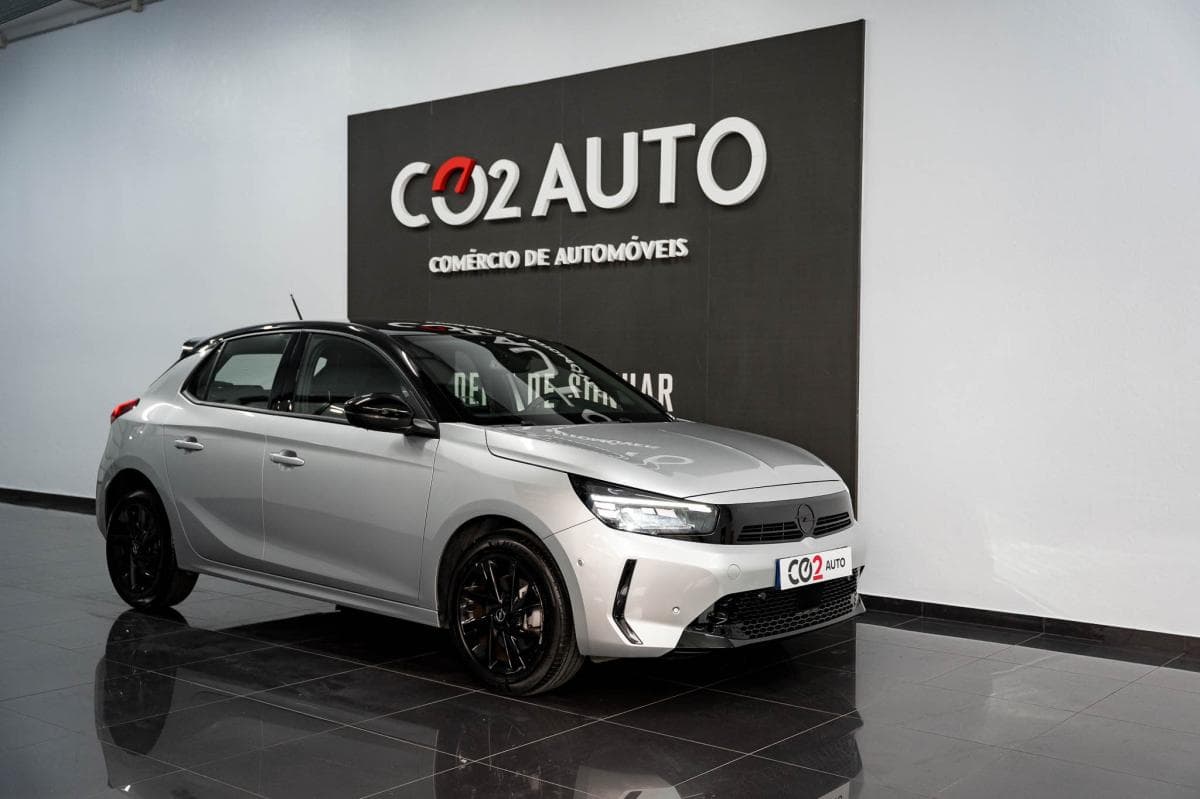 Opel Corsa 1.2 T Hybrid GS eDCT