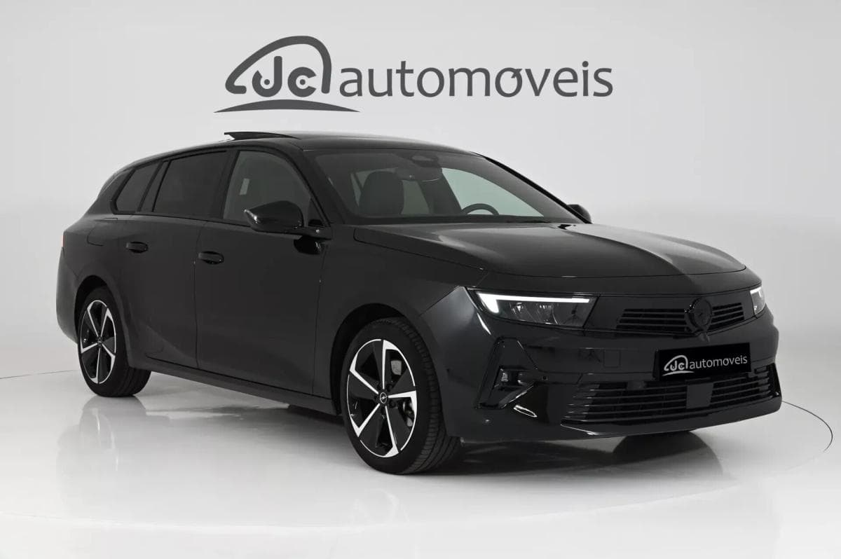 Opel Astra Sport Tourer 1.2 T GS Line
