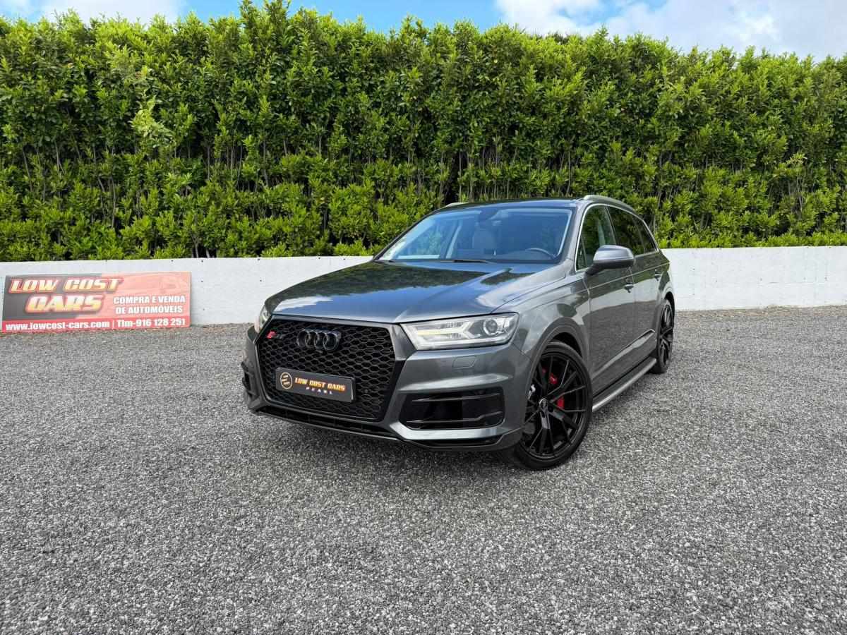 Audi Q7 3.0 TDI quattro tiptronic 7L