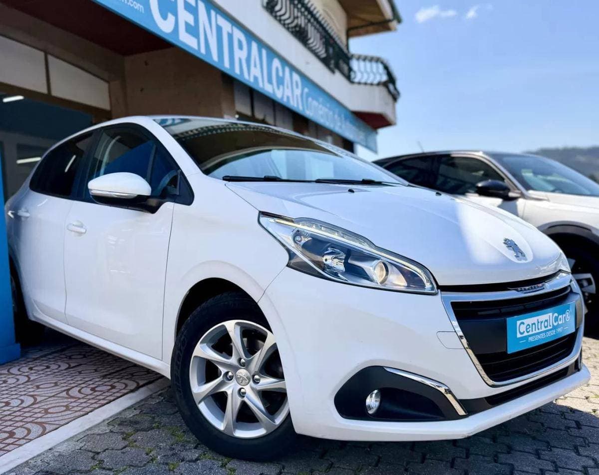 Peugeot 208 1.2 PureTech Style 82Cv | CÂMARA