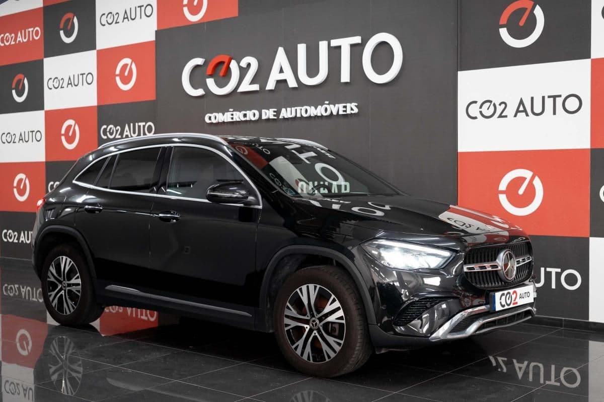 Mercedes-Benz Classe GLA 250 e AMG Line