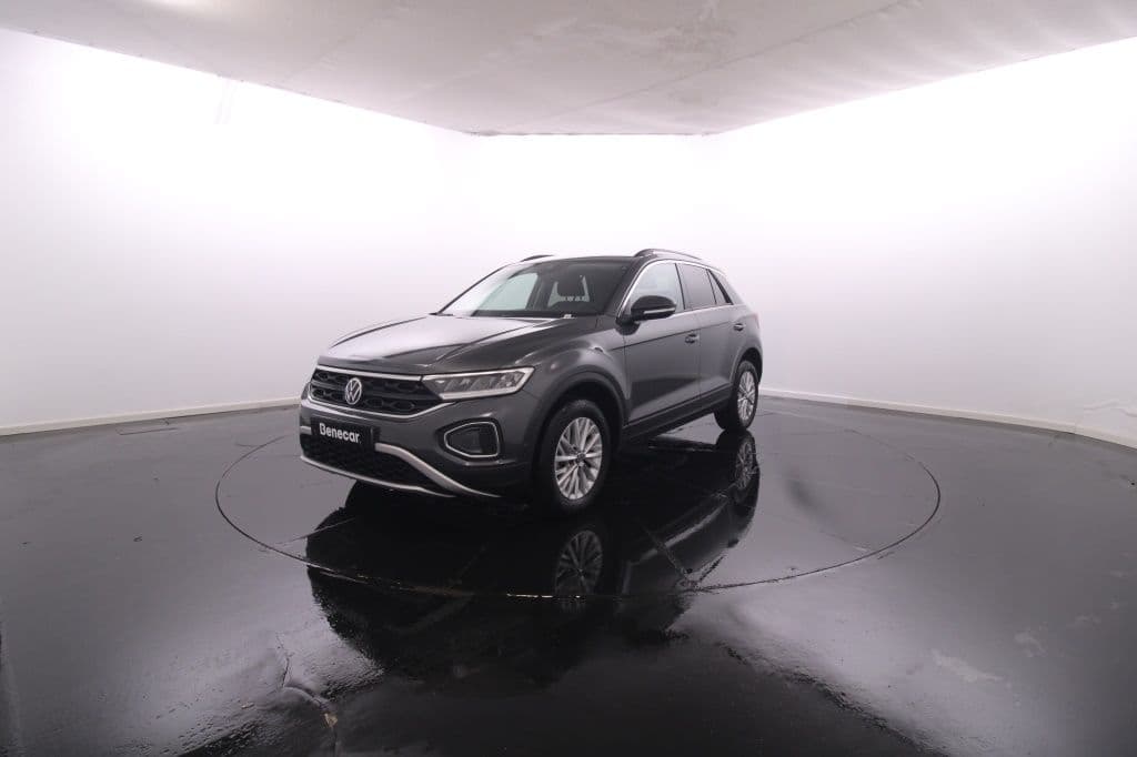 Volkswagen T-Roc 1.0 TSI Style 110cv / Vidros Escurecidos / LED / JLL