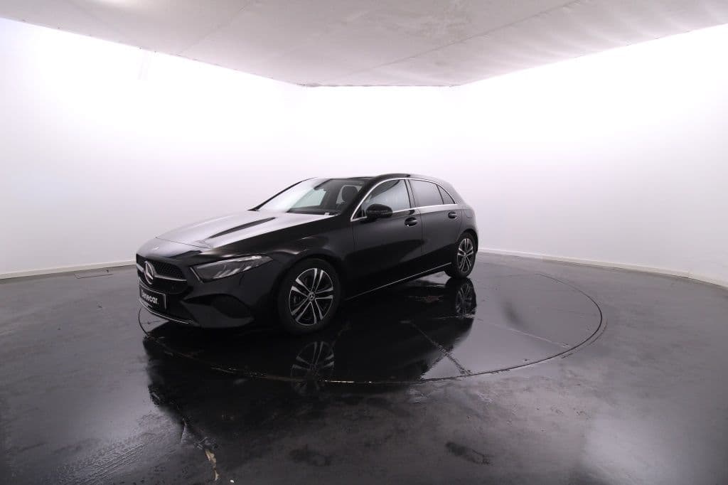 Mercedes-Benz Classe A A 200 Progressive Advanced Cx. Aut. / Vidros Escurecidos