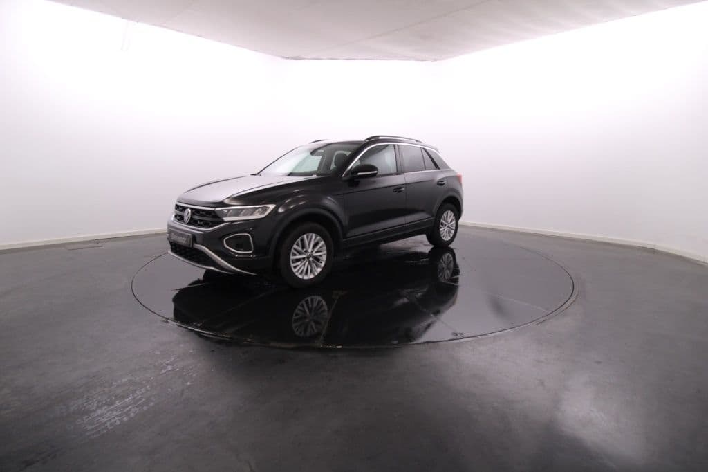 Volkswagen T-Roc 1.0 TSI Style 110cv / Vidros Escurecidos / LED / JLL
