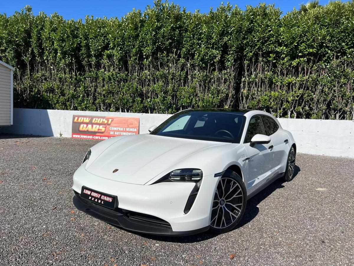 Porsche Taycan 4S