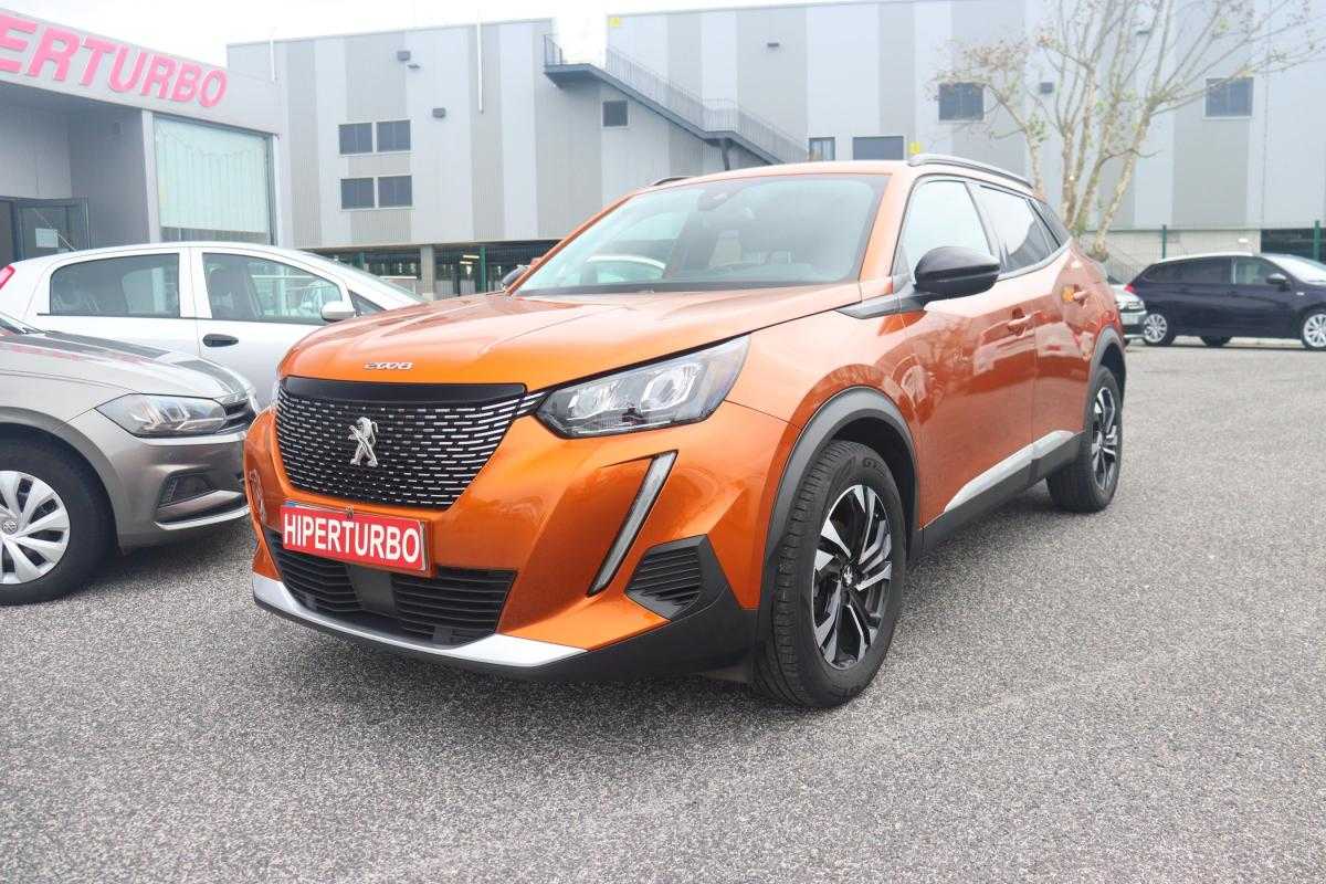 Peugeot 2008 1.2 PureTech Allure Pack