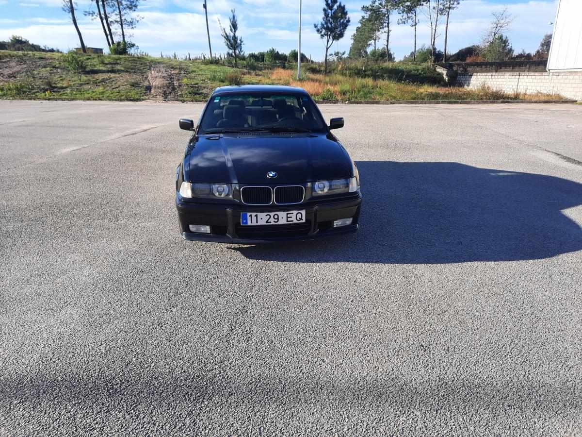 BMW Série 3 318ti, 140cv