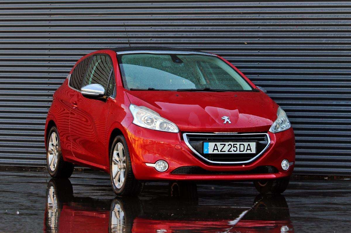 Peugeot 208 PureTech 82 Allure