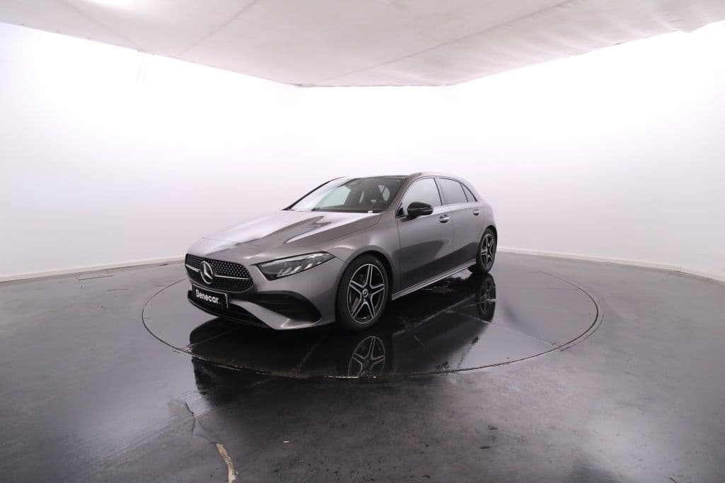 Mercedes-Benz Classe A A 180 d AMG Advanced Plus Cx. Aut. GPS / Vidros Escurecidos