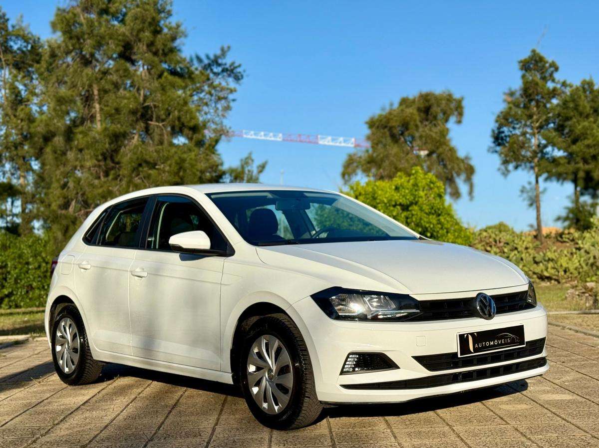 Volkswagen Polo 1.0 Confortline