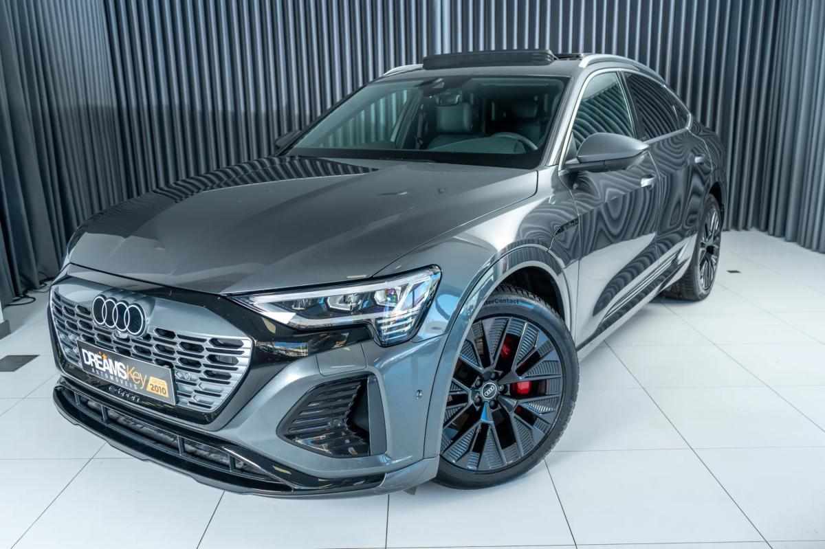 Audi Q8 e-tron 55 quattro, Cx. A., 408cv