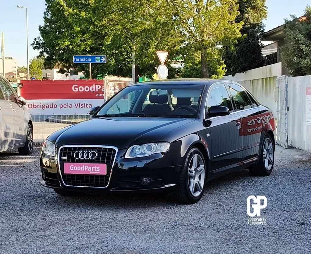 Audi A4 2.0 TDI S-line