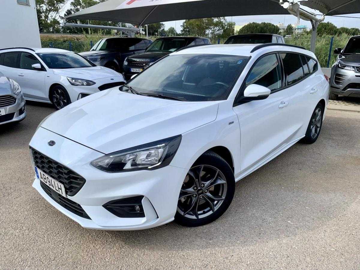 Ford Focus SW 1.0 EcoBoost ST-Line