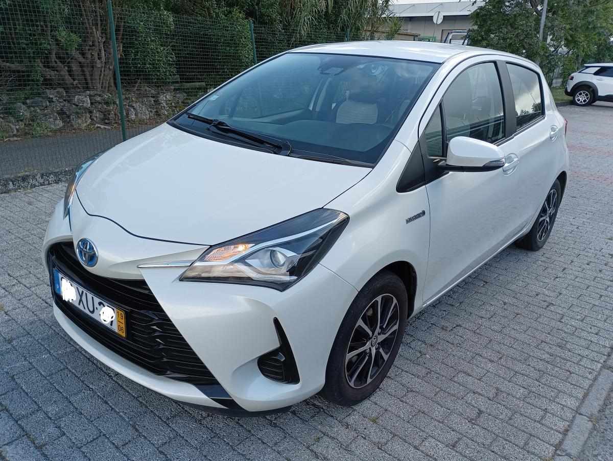 Toyota Yaris Hybrid 1.5 VVT-i, Cx. A., 101cv