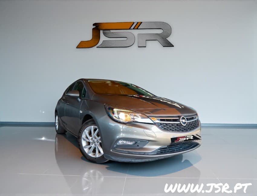 Opel Astra 1.6 CDTI Dynamic S/S