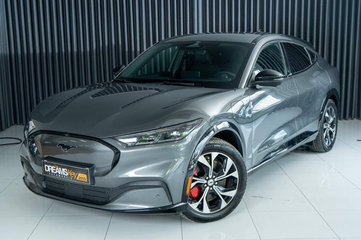 Ford Mustang 98.7 kWh Premium