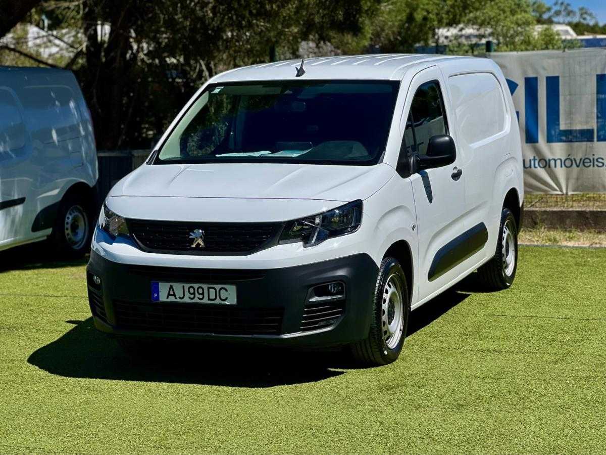 Peugeot Partner 1.5 BlueHDi Pemium Longa