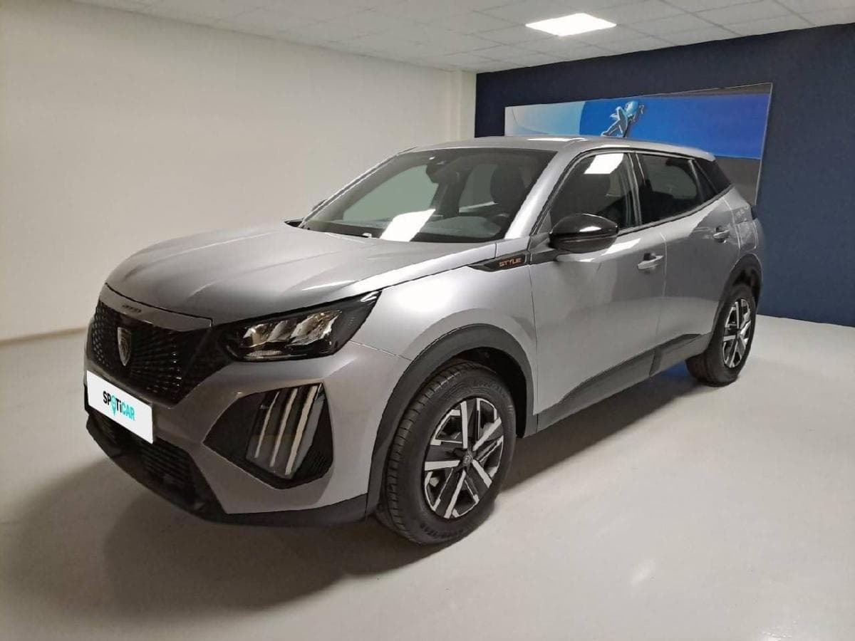 Peugeot 2008 2 1.2 PureTech 100cv Style