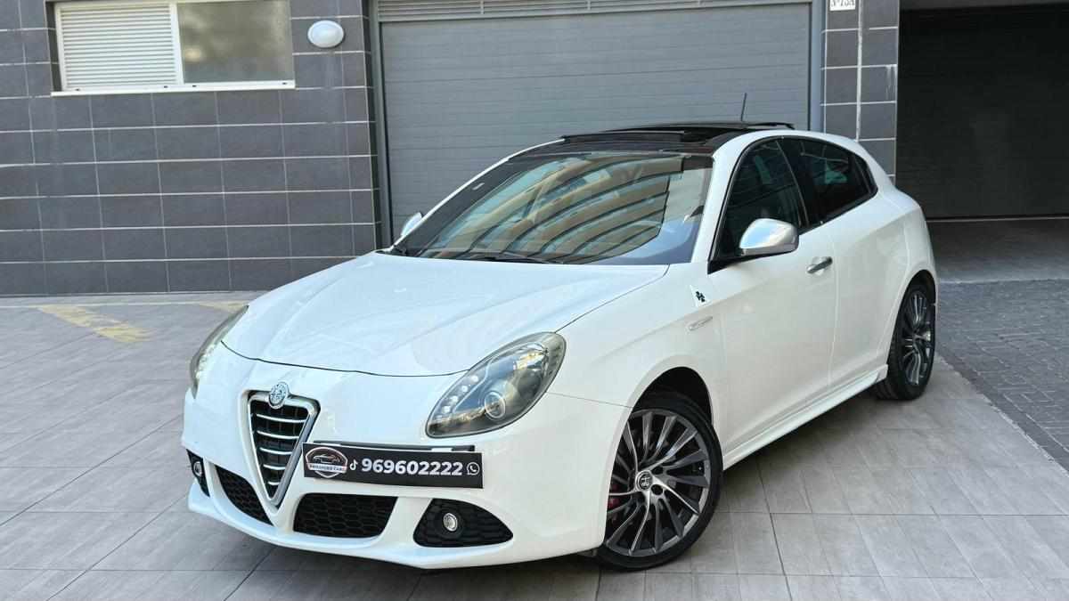 Alfa Romeo Giulietta 1.75 TBi, 235cv