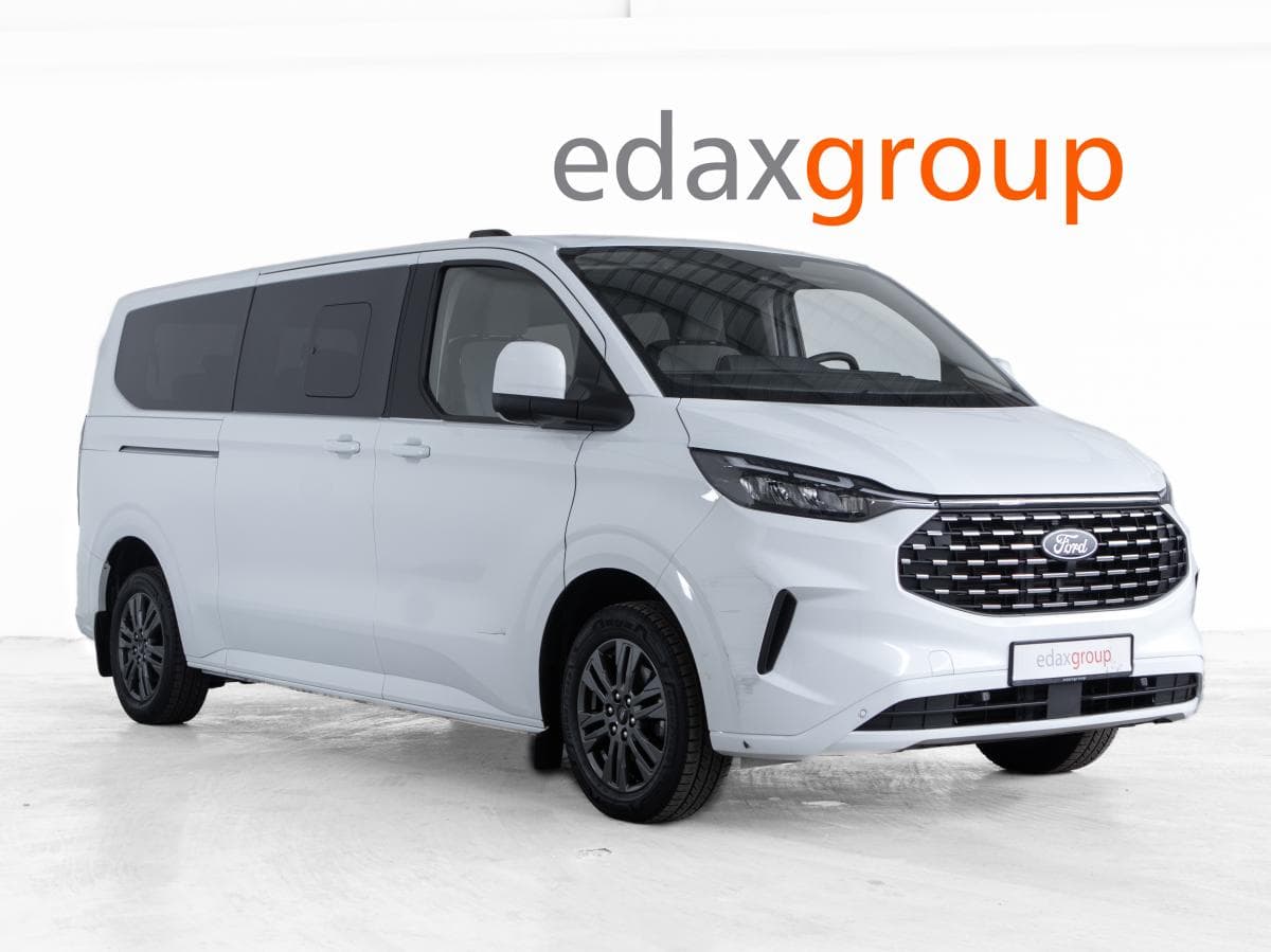 Ford Tourneo Custom 320 L2H1 VA Titanium