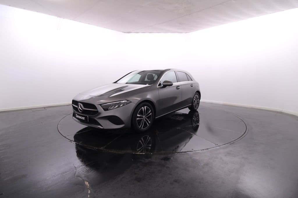 Mercedes-Benz Classe A A A 200 Progressive Advanced / Vidros Escurecidos