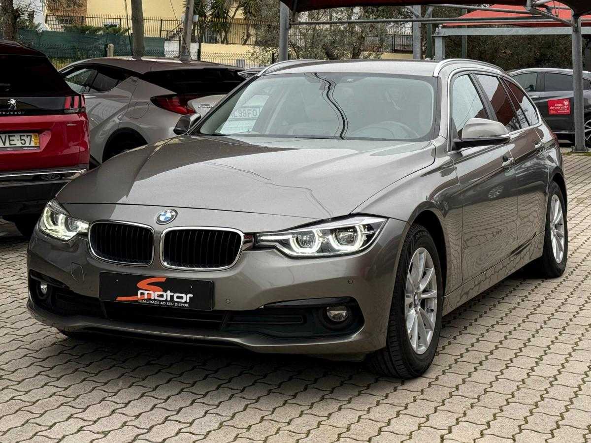 BMW Série 3 318 d Touring Auto