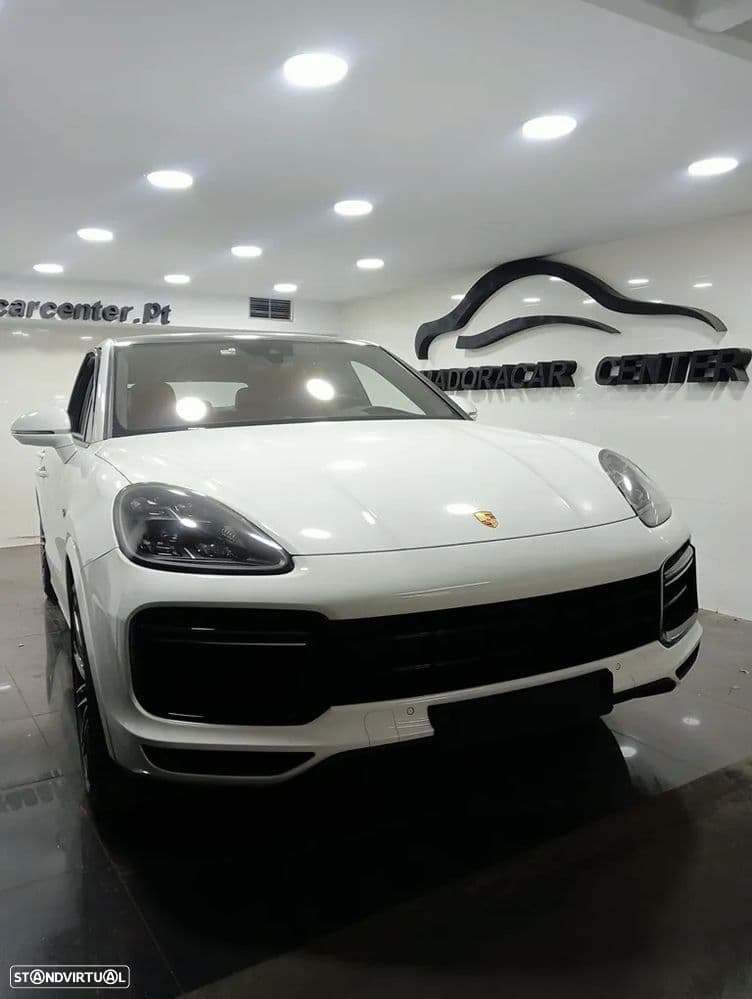 Porsche Cayenne Coupé Turbo S E-Hybrid