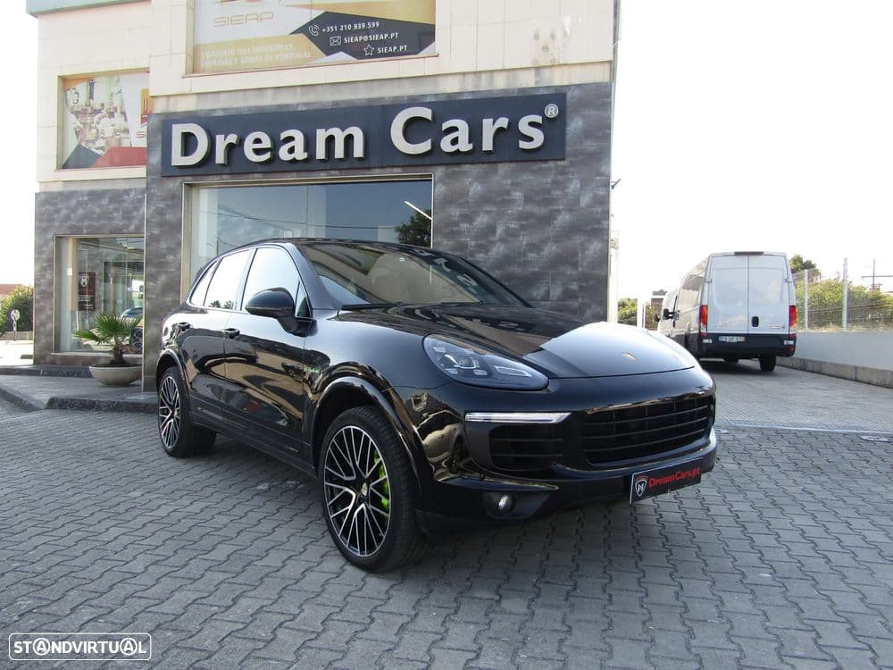 Porsche Cayenne S E-Hybrid