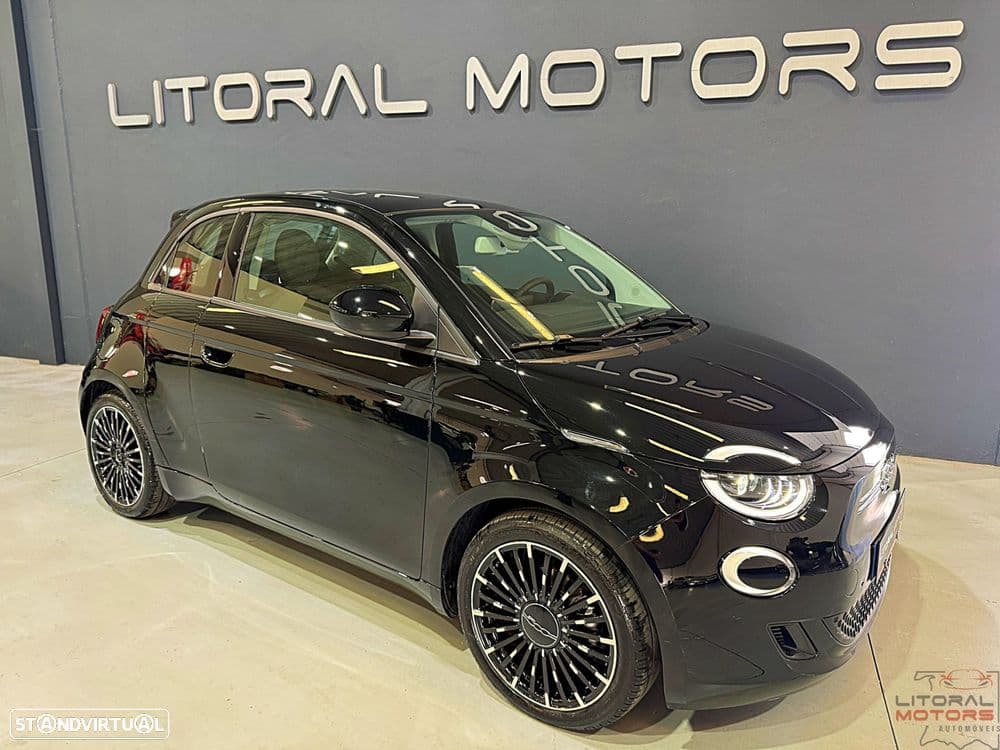 Fiat 500e 3 + 1 42 kWh