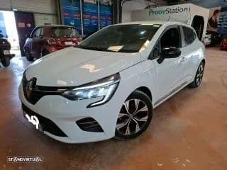 Renault Clio 1.0 TCe Intens CVT