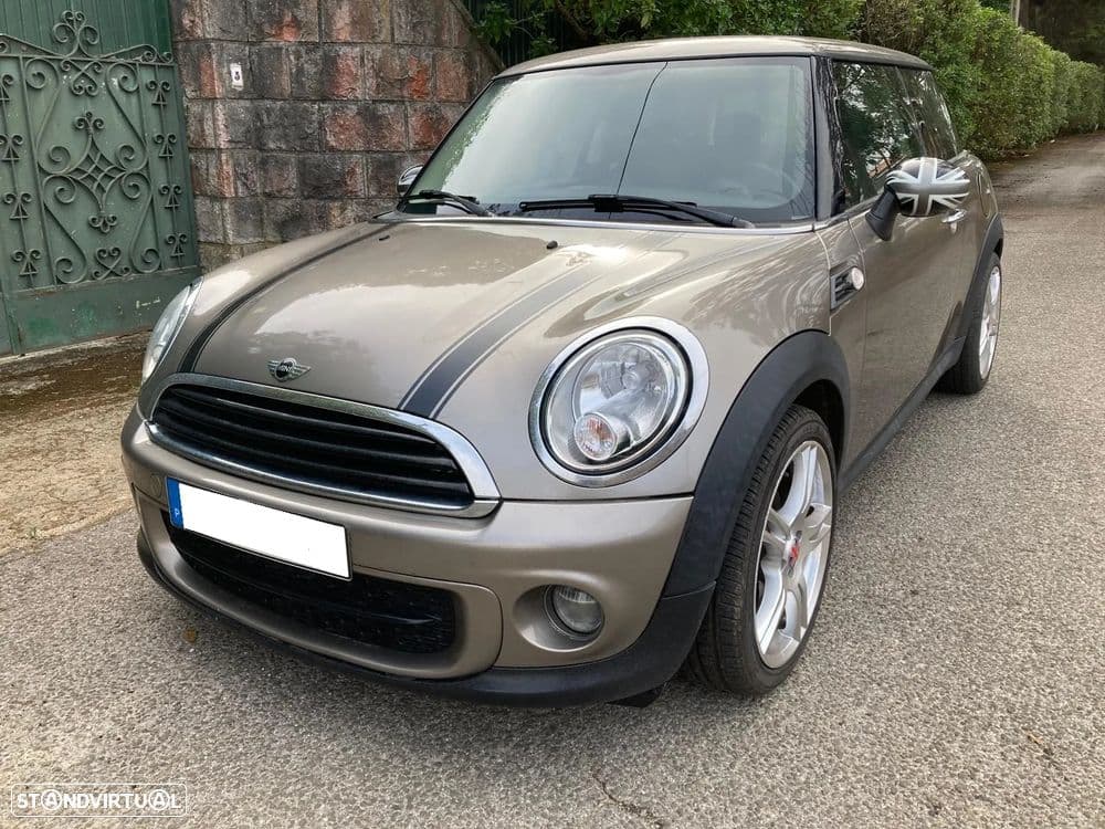 MINI 3 Portas One D