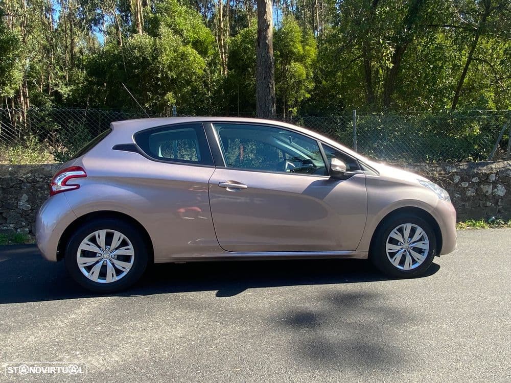 Peugeot 208 1.2 VTi Access