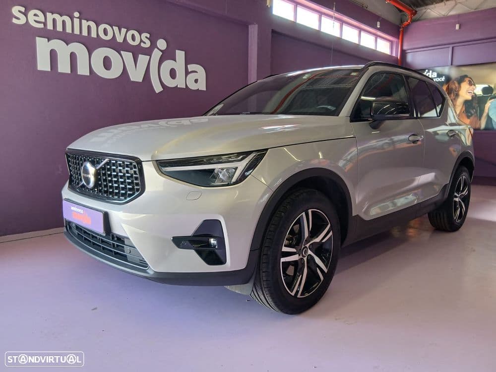 Volvo XC 40 1.5 T2 Plus Dark Auto