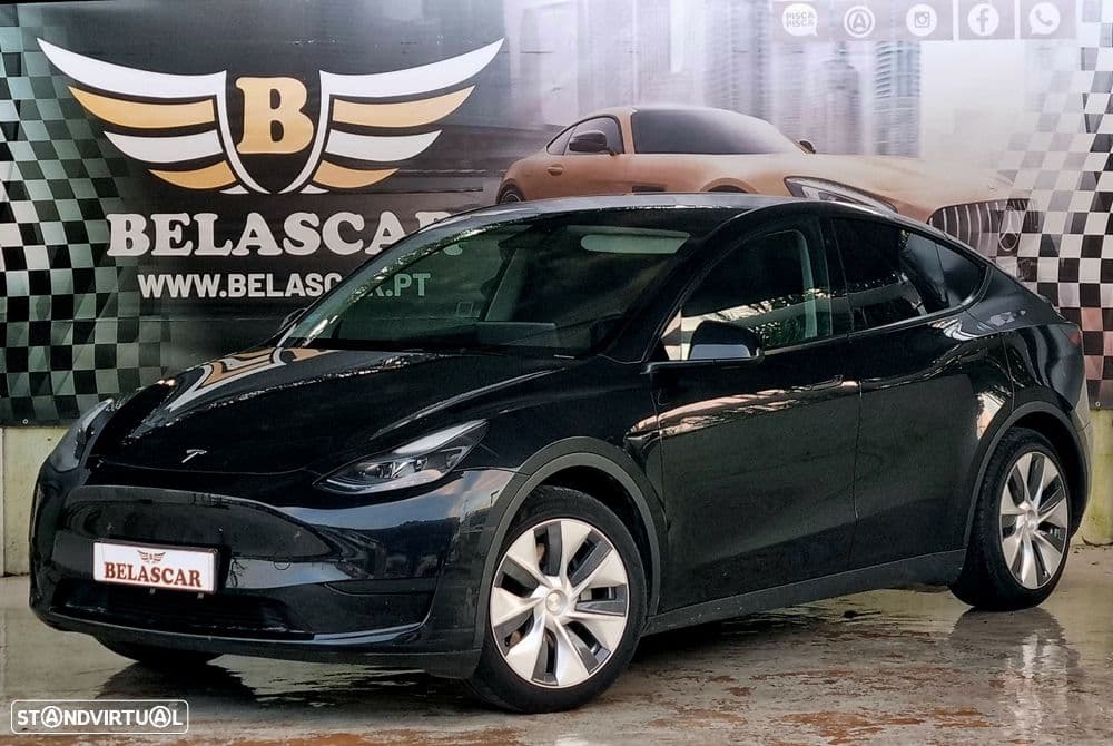 Tesla Model Y RWD