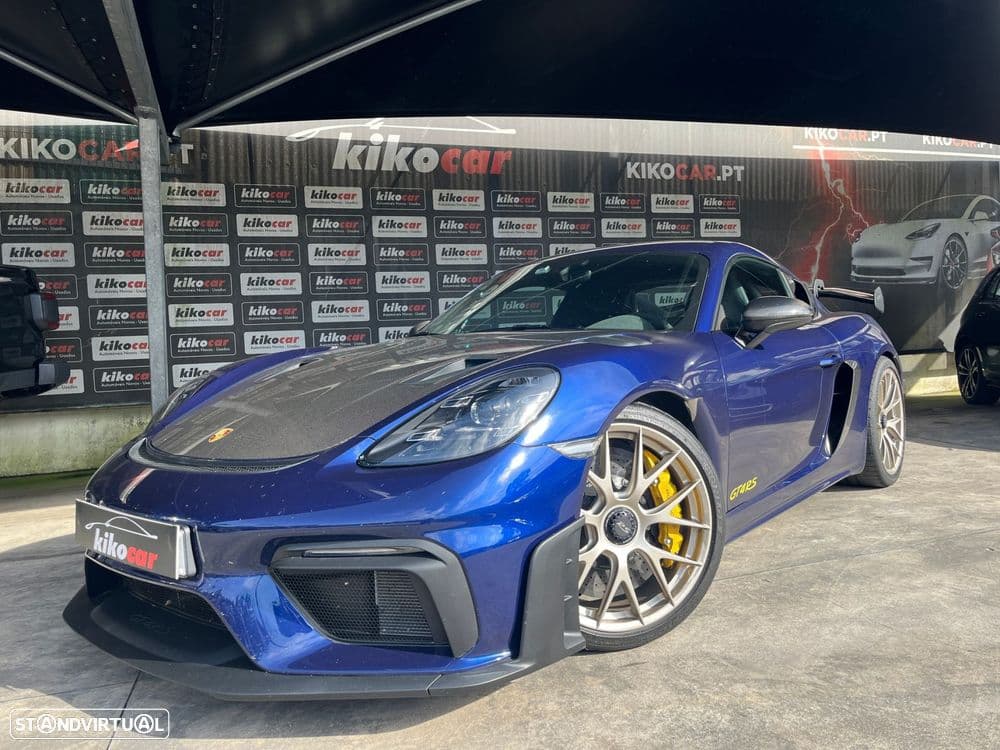 Porsche 718 Cayman GT4 RS