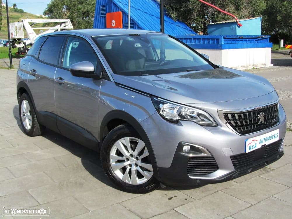 Peugeot 3008 Primeira matrícula: 12/2019