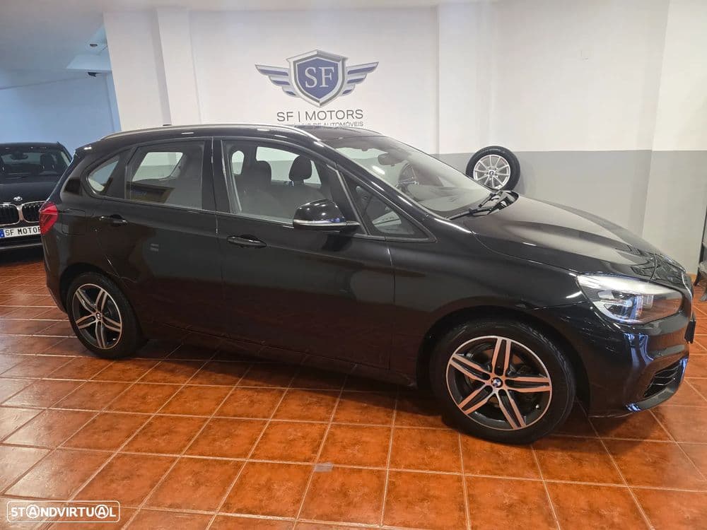 BMW prático e versátil, ideal para famílias ou utilização diária, com consumos muito reduzidos (média d… d Aut. Sport Line