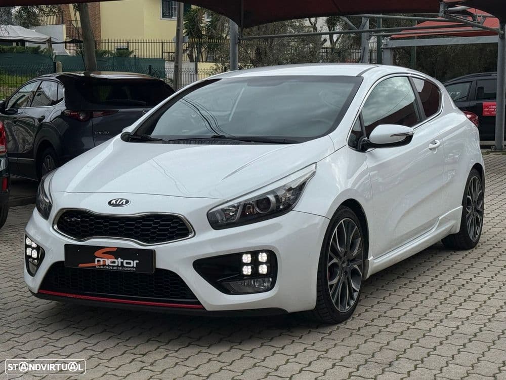 Kia Ceed S Coupé 1.6 T-GDi GT