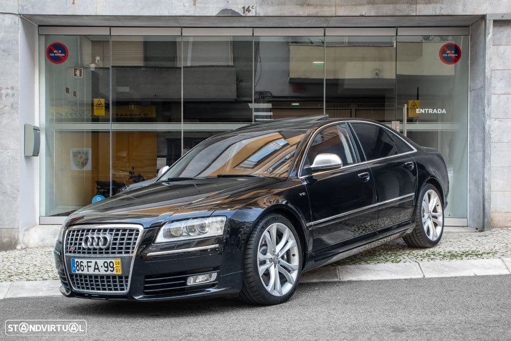 Audi S8 5.2 FSi V10 quattro