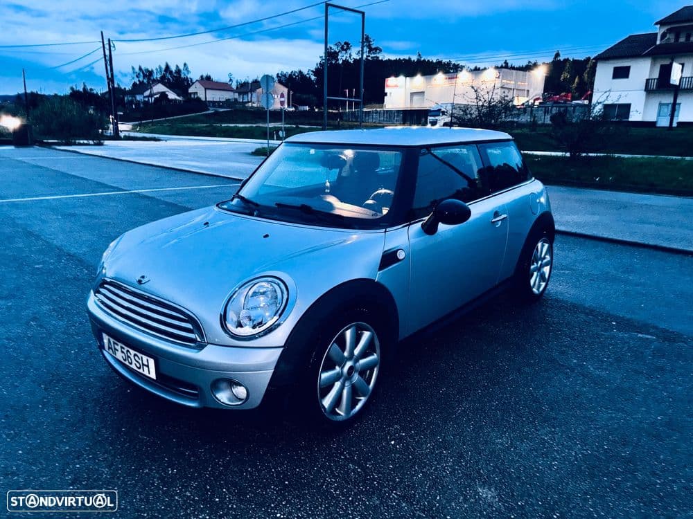 MINI 3 Portas One